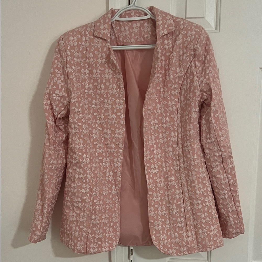 Chic Pink Floral Women's Blazer